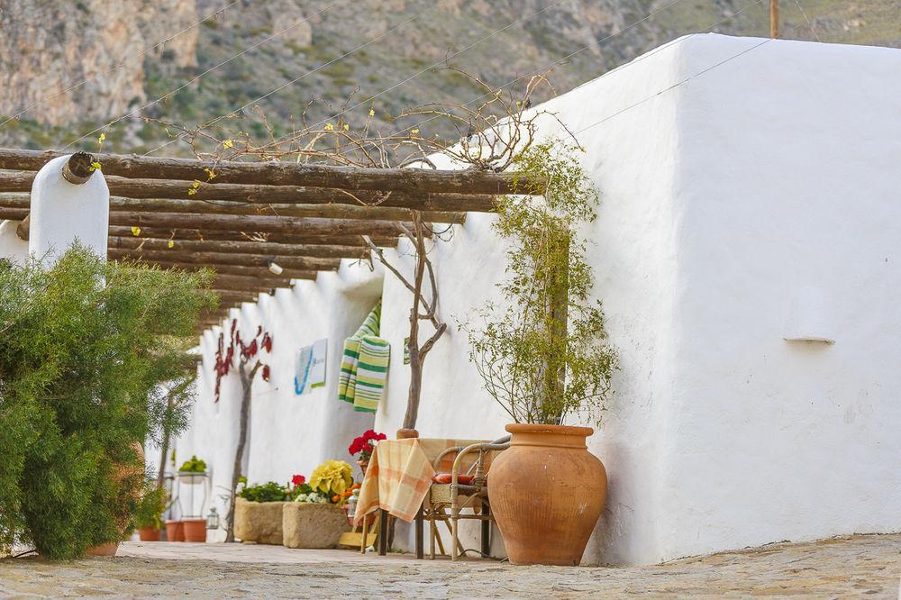 Hotel Rural Cortijo La Alberca Nijar Luaran gambar